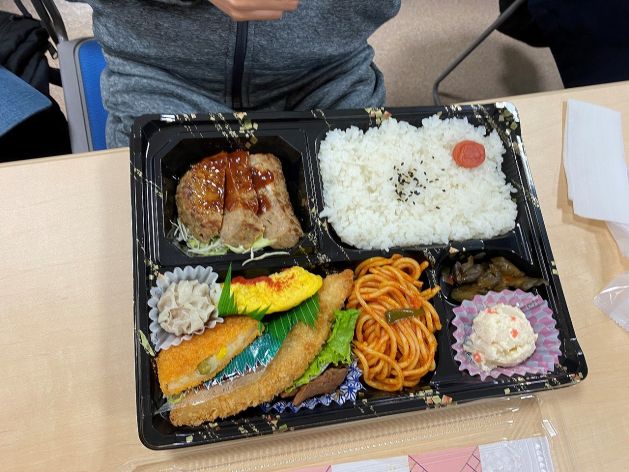 お弁当.jpg