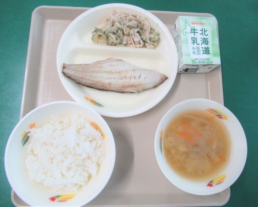 0819給食.jpg