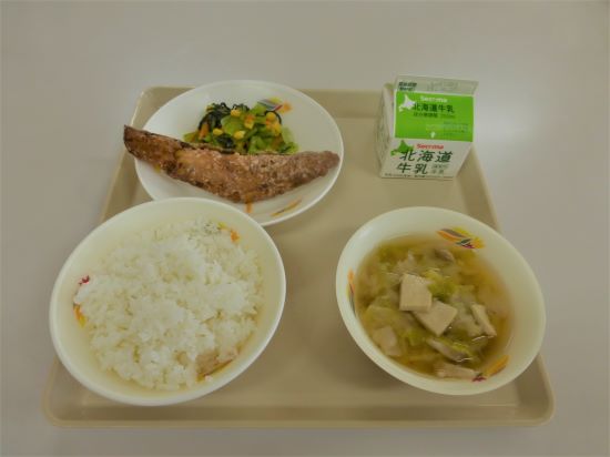 給食.JPG